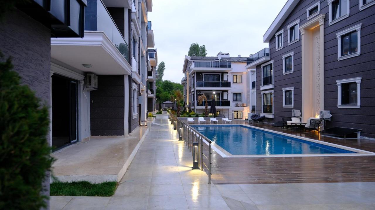 Aparthotel Flower City Suits Yalova  Exterior foto