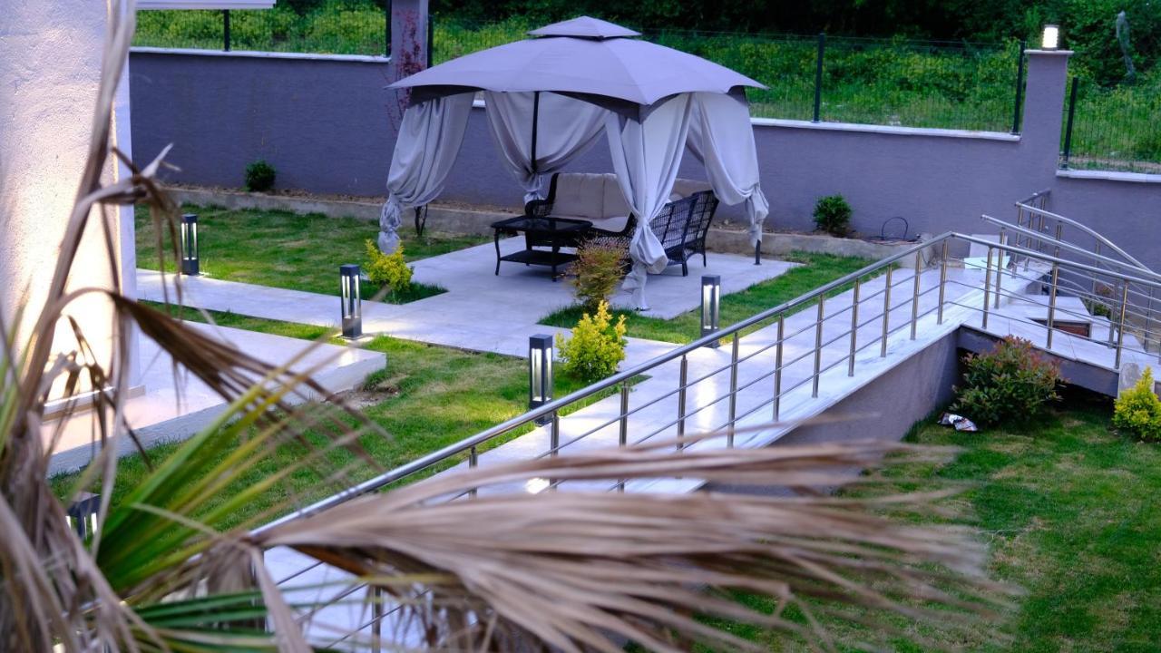 Aparthotel Flower City Suits Yalova  Exterior foto
