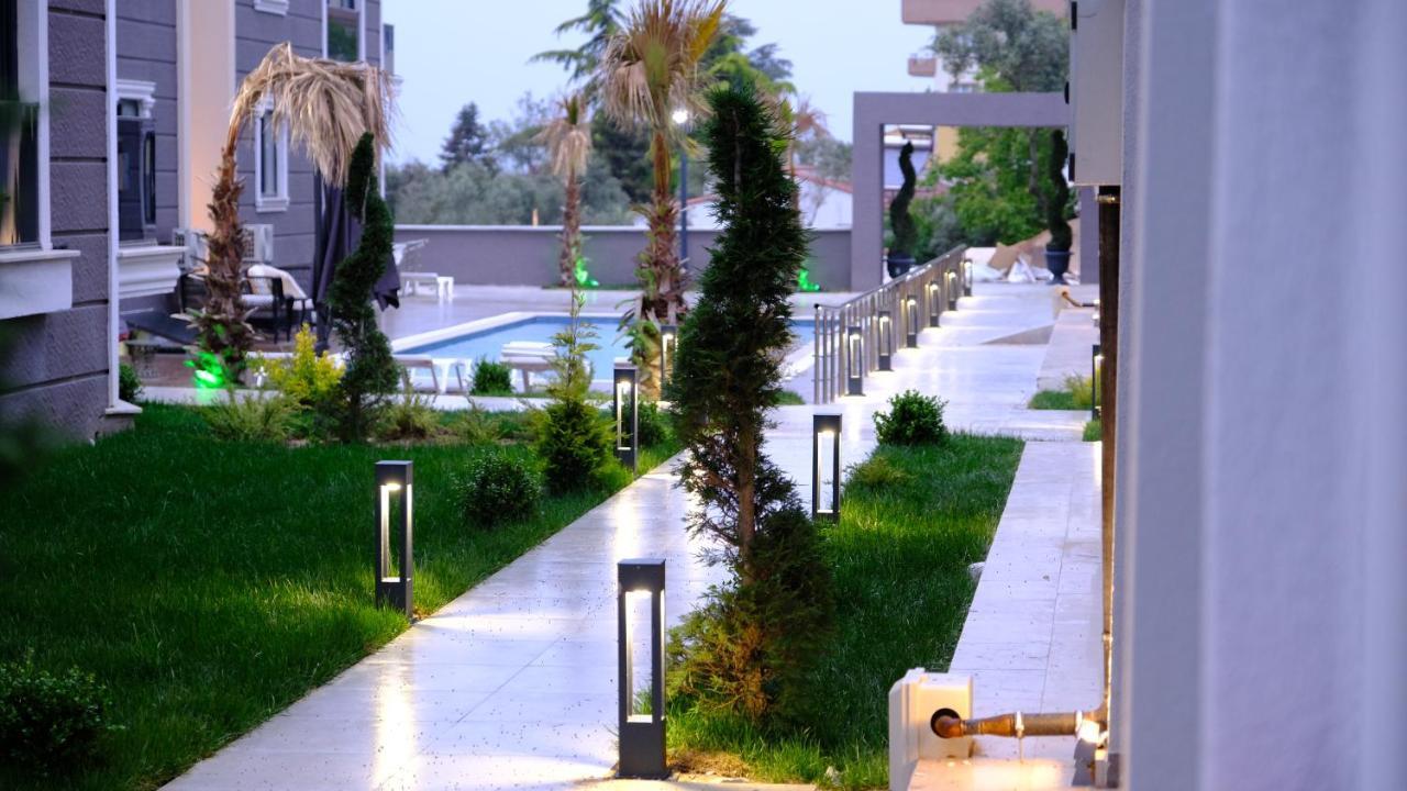 Aparthotel Flower City Suits Yalova  Exterior foto
