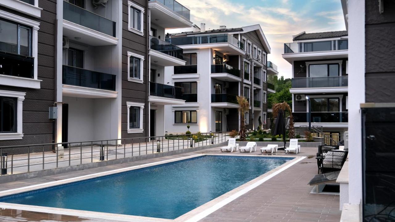 Aparthotel Flower City Suits Yalova  Exterior foto
