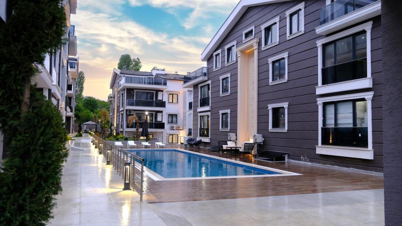 Aparthotel Flower City Suits Yalova  Exterior foto