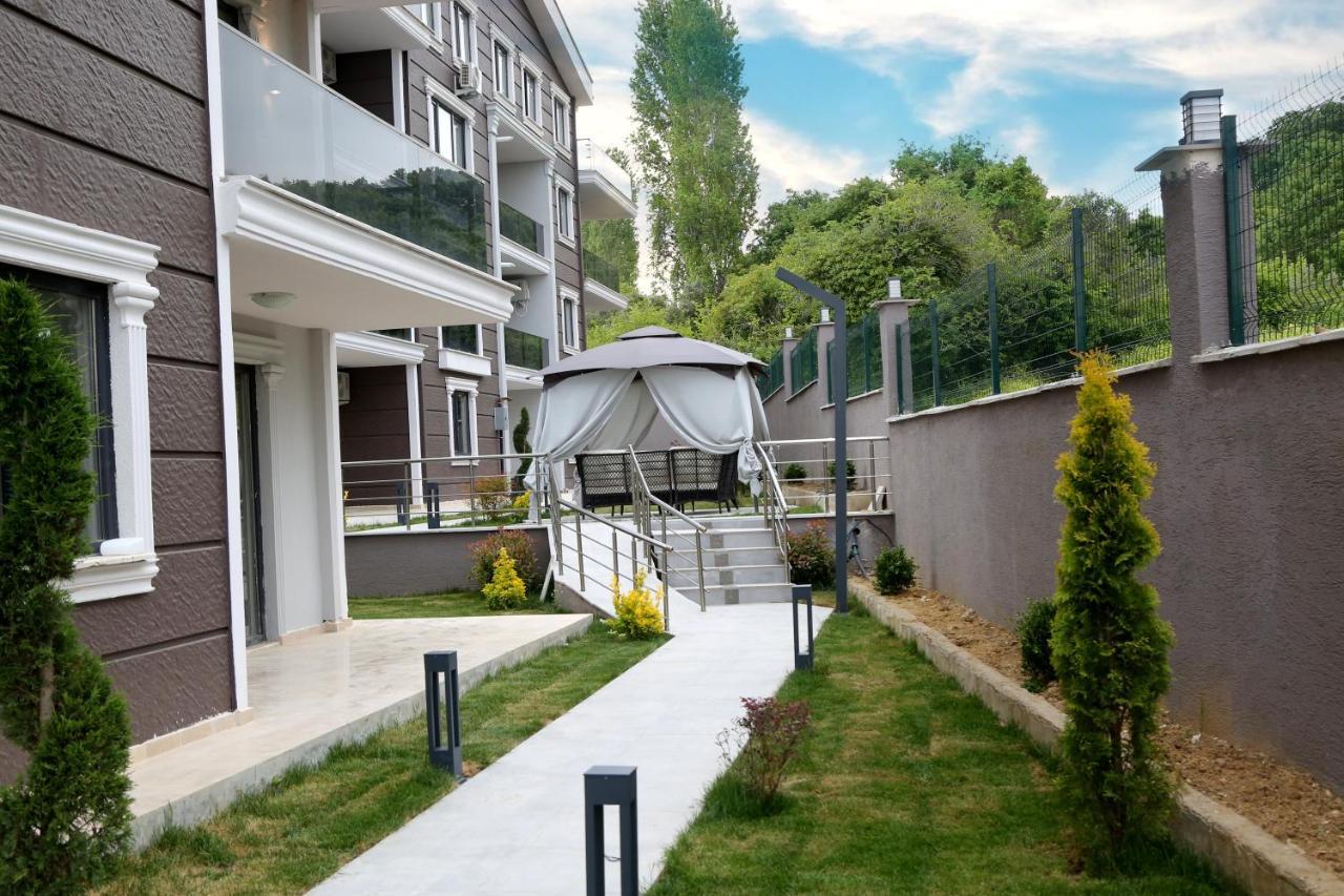 Aparthotel Flower City Suits Yalova  Exterior foto